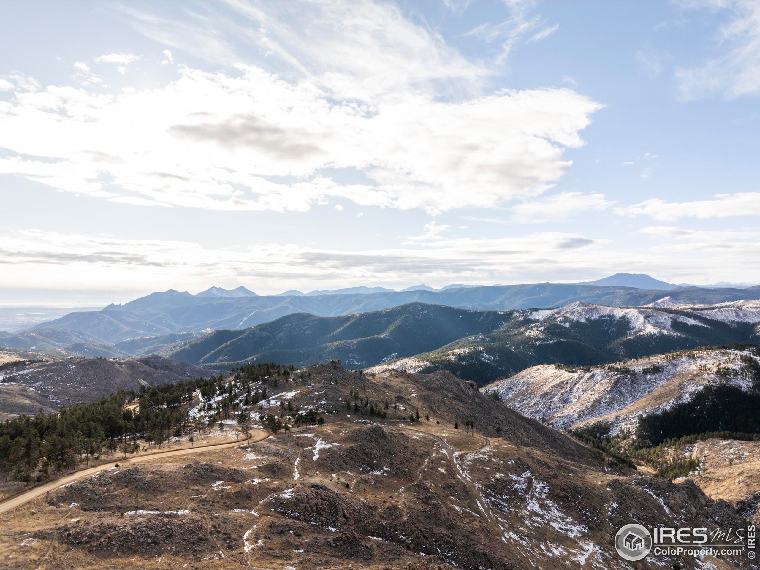 6801 Sunshine Canyon Dr