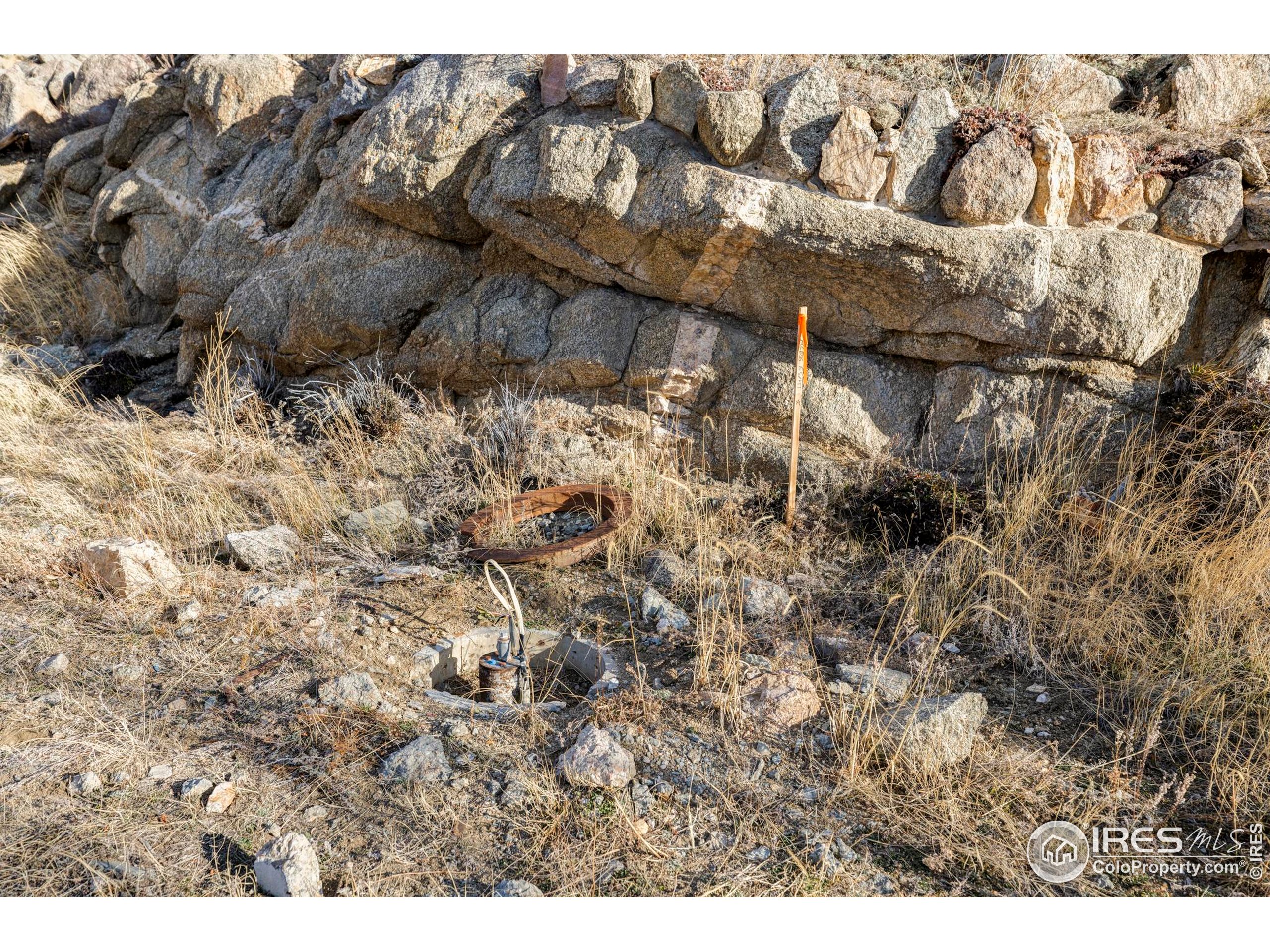 6801 Sunshine Canyon Dr