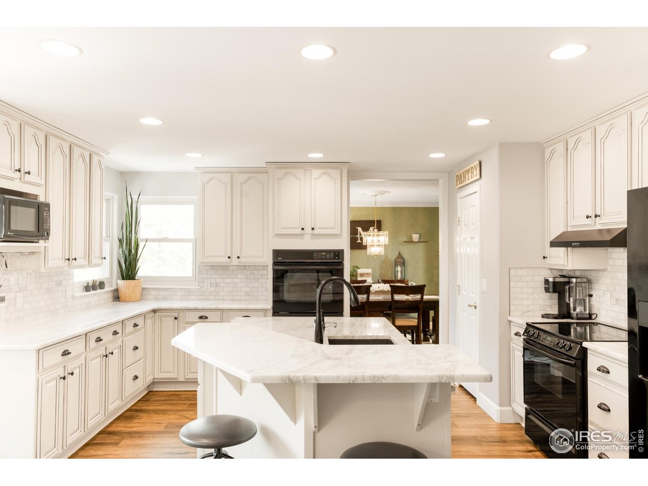 12023 Coal Creek Heights Dr