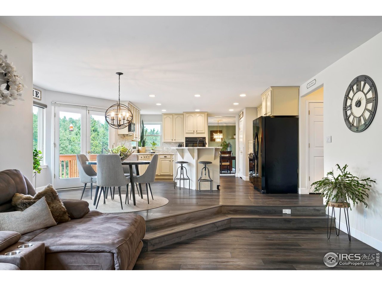 12023 Coal Creek Heights Dr