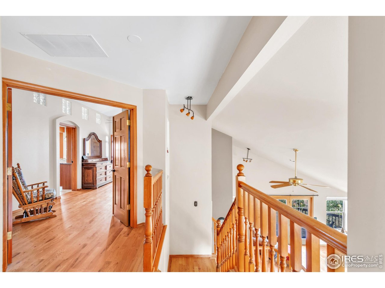 11730 Pointe View Dr