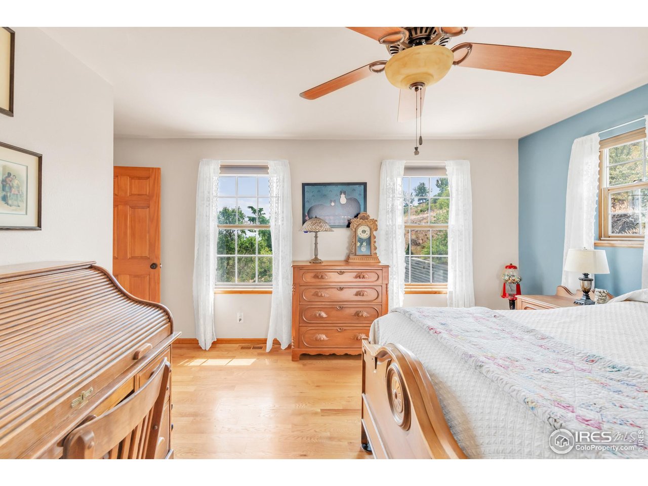 11730 Pointe View Dr