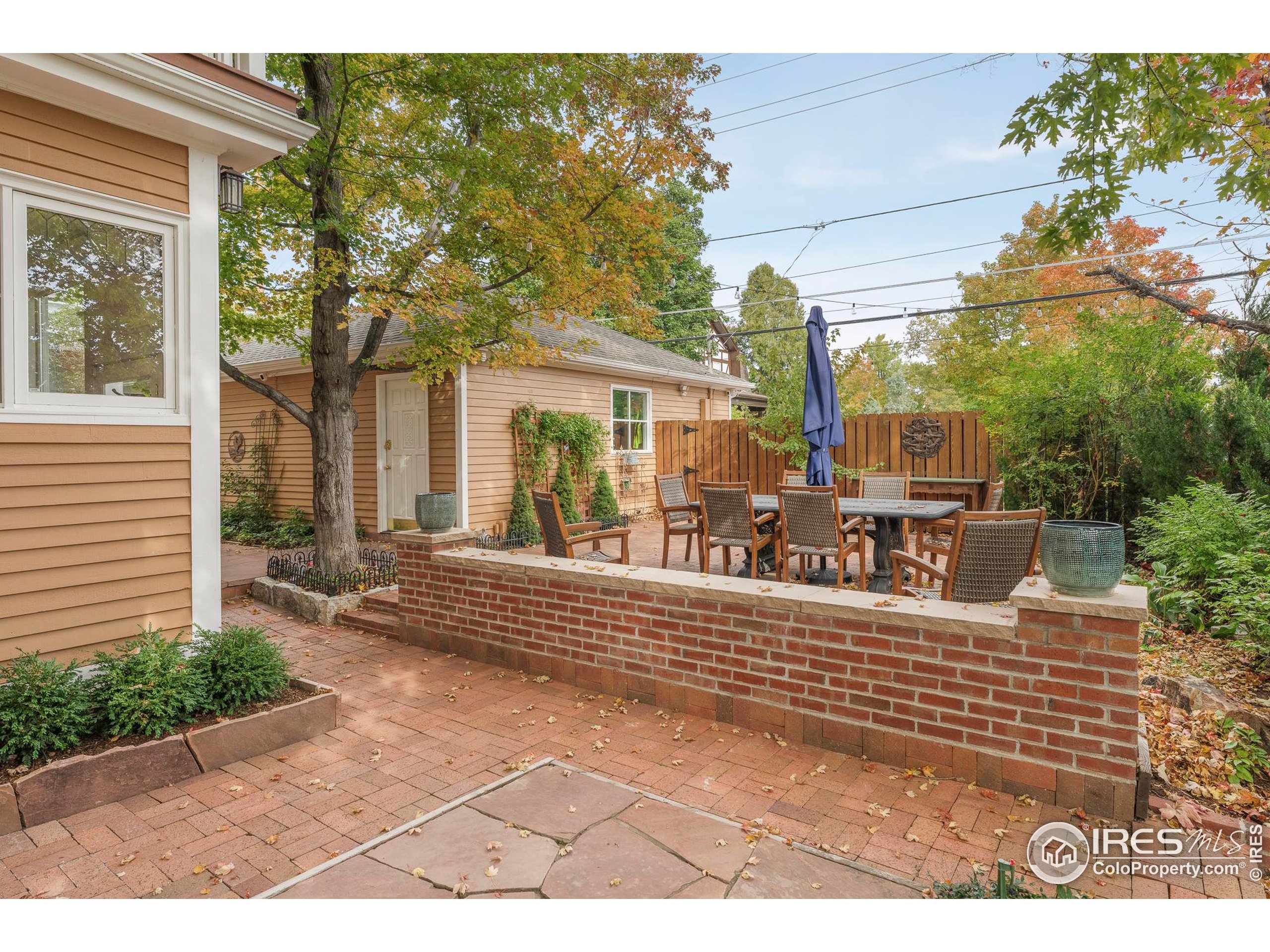 745 Highland Ave
