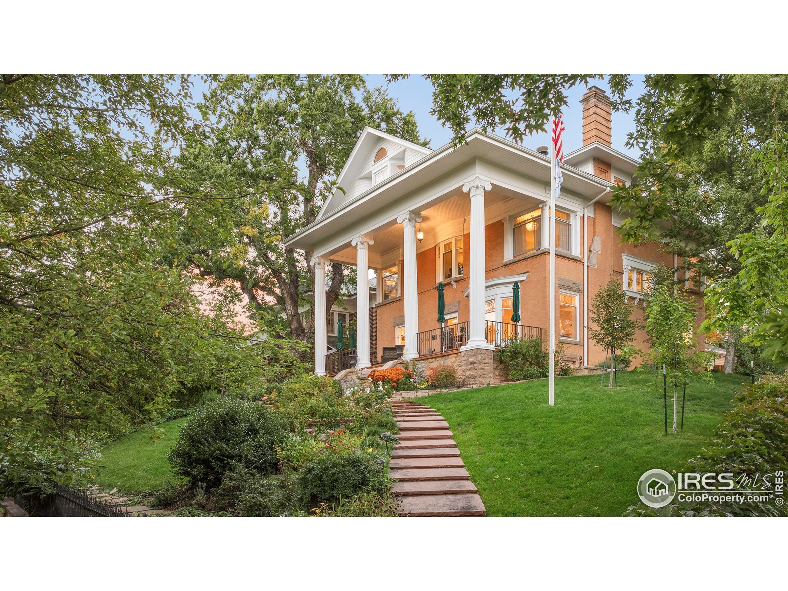 745 Highland Ave