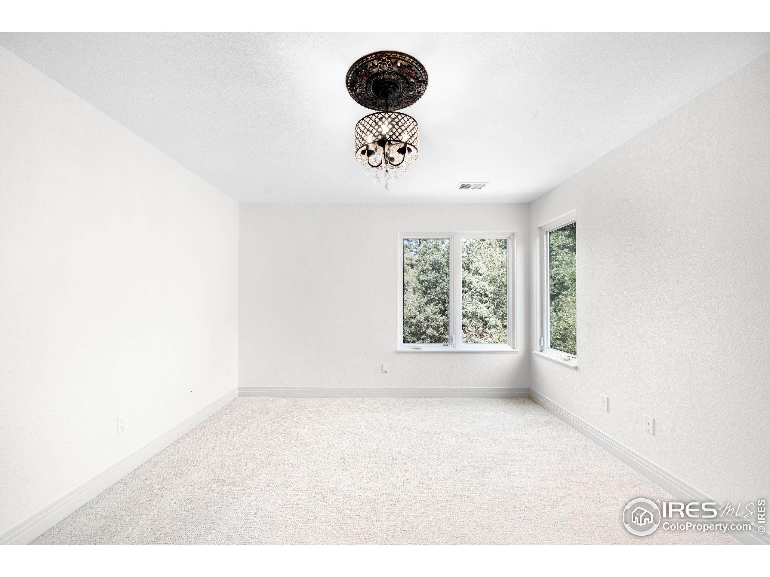 5086 Fox Sparrow Rd Parker