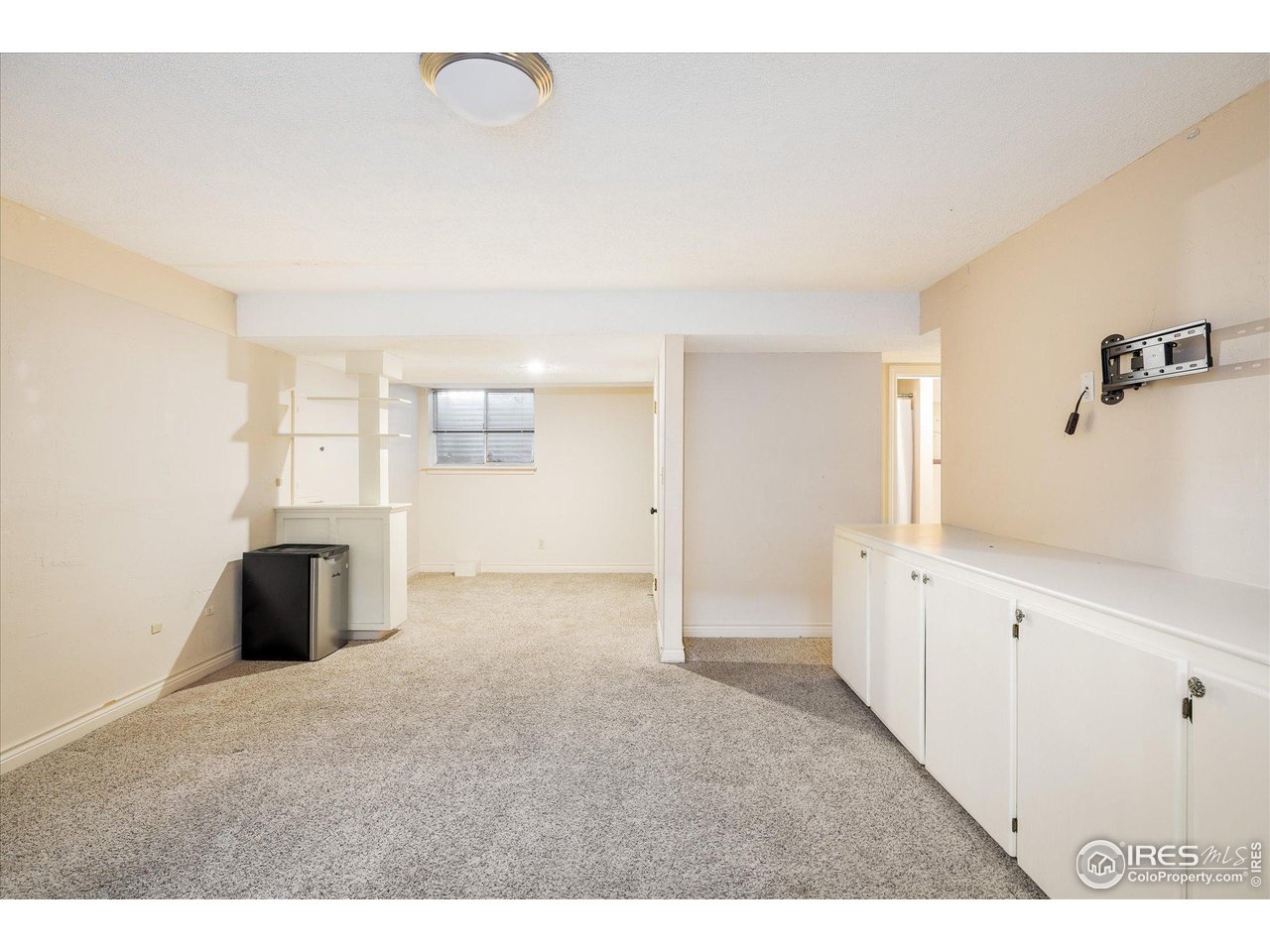 3823 Paseo Del Prado