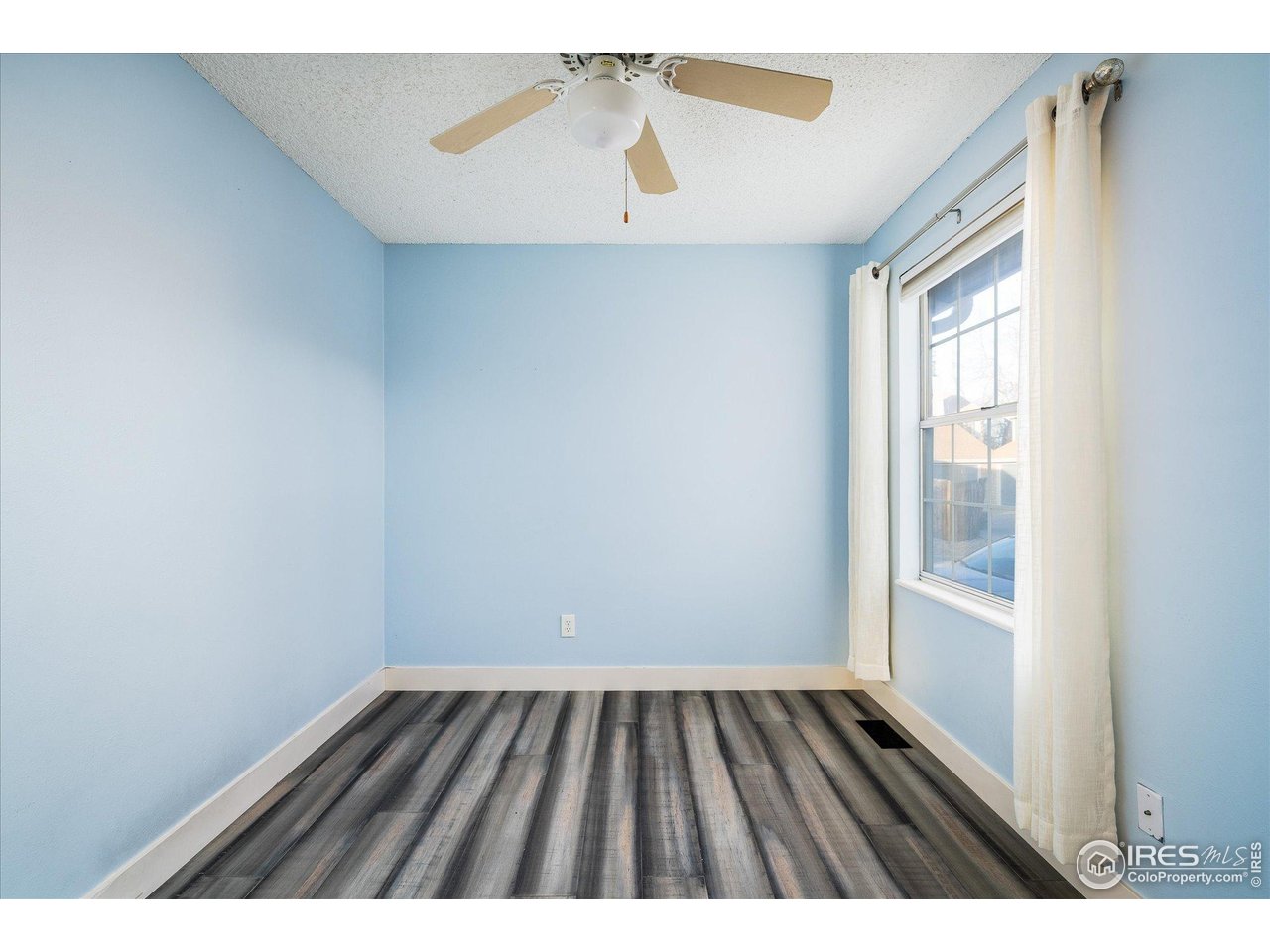 3823 Paseo Del Prado