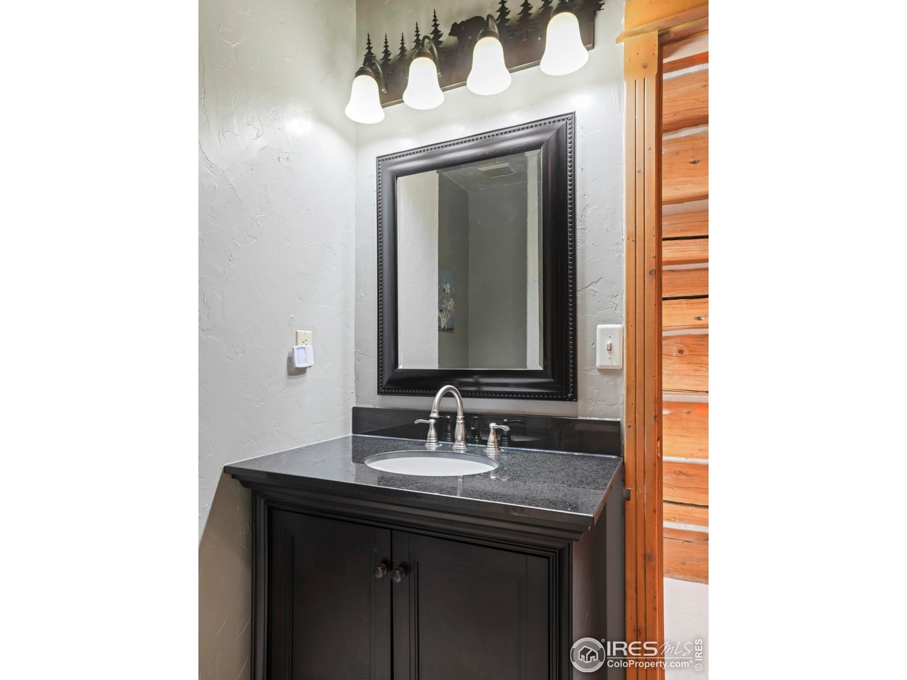 24043 Eagle Cliff Trl