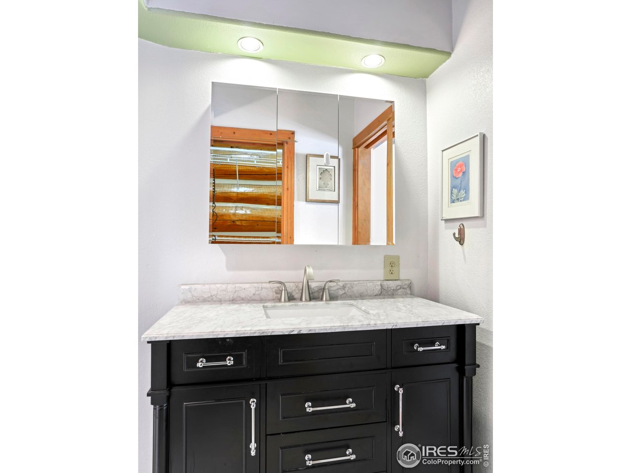 24043 Eagle Cliff Trl