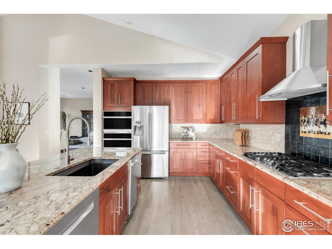 5249 Quail Hollow Ct