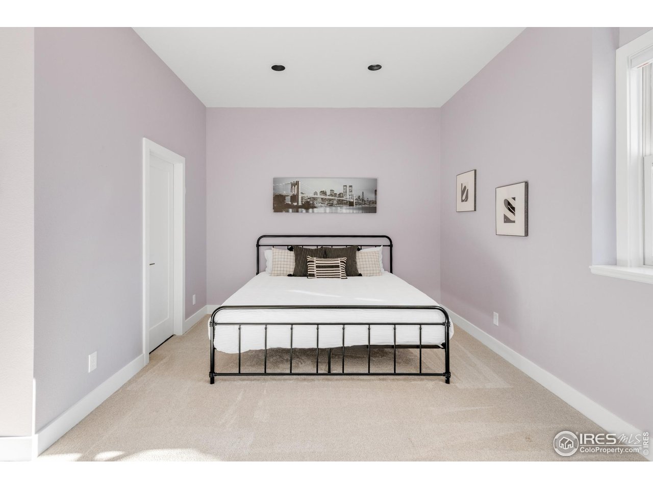 5249 Quail Hollow Ct