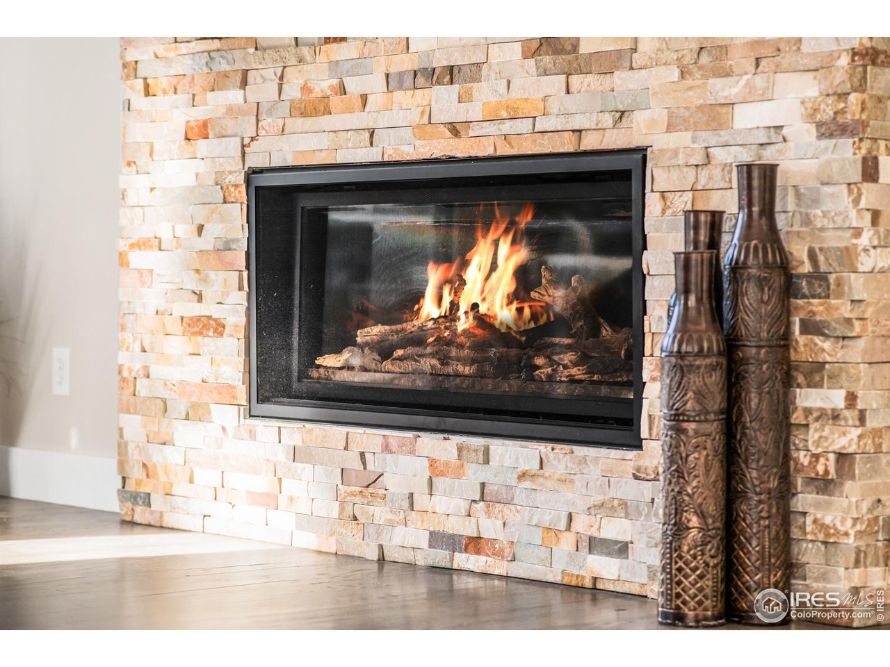 5249 Quail Hollow Ct