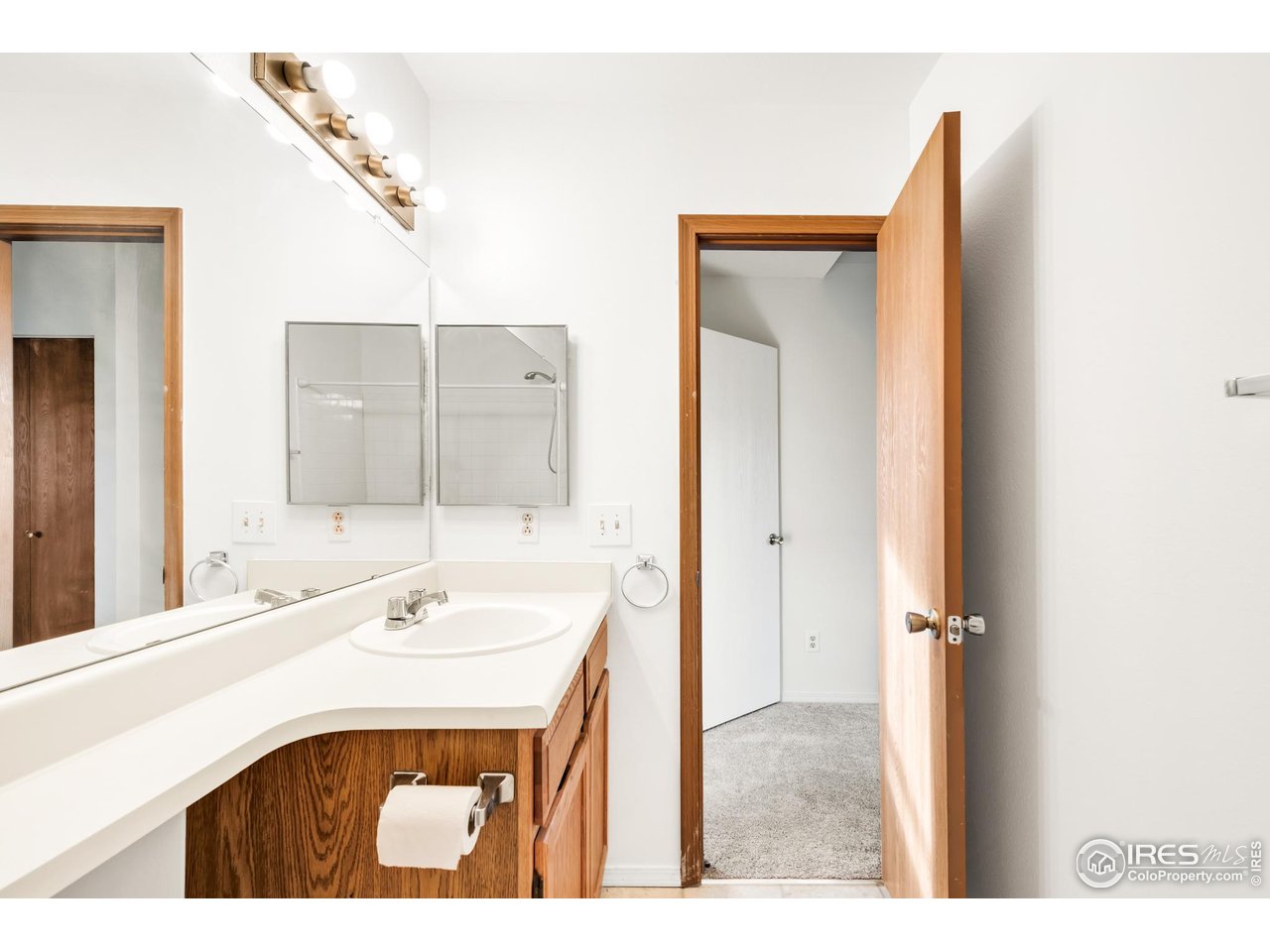 7476 E Arkansas Ave 35-10