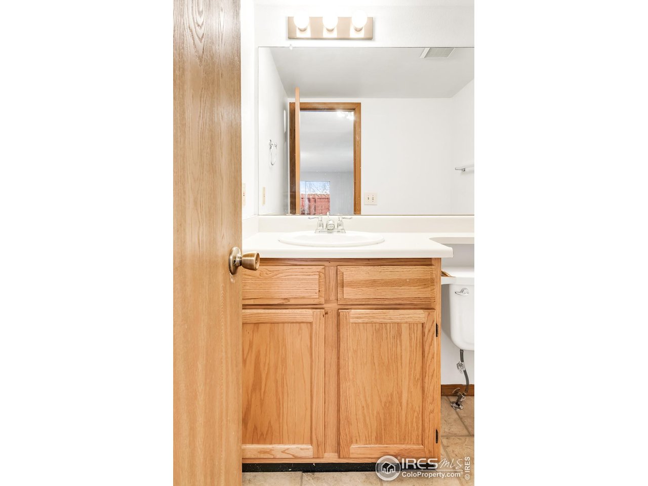 7476 E Arkansas Ave 35-10