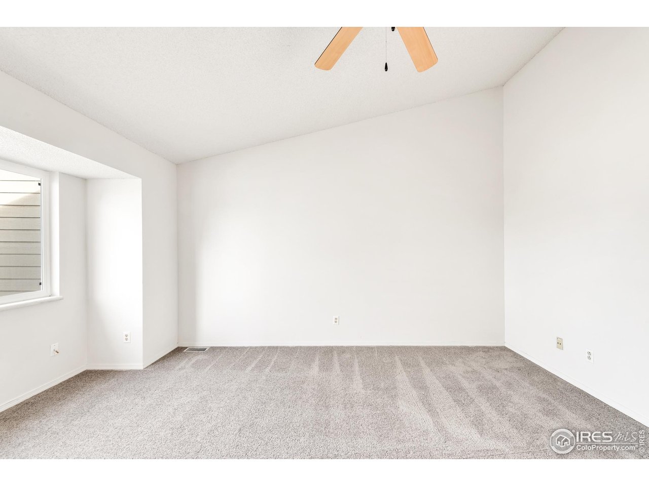 7476 E Arkansas Ave 35-10