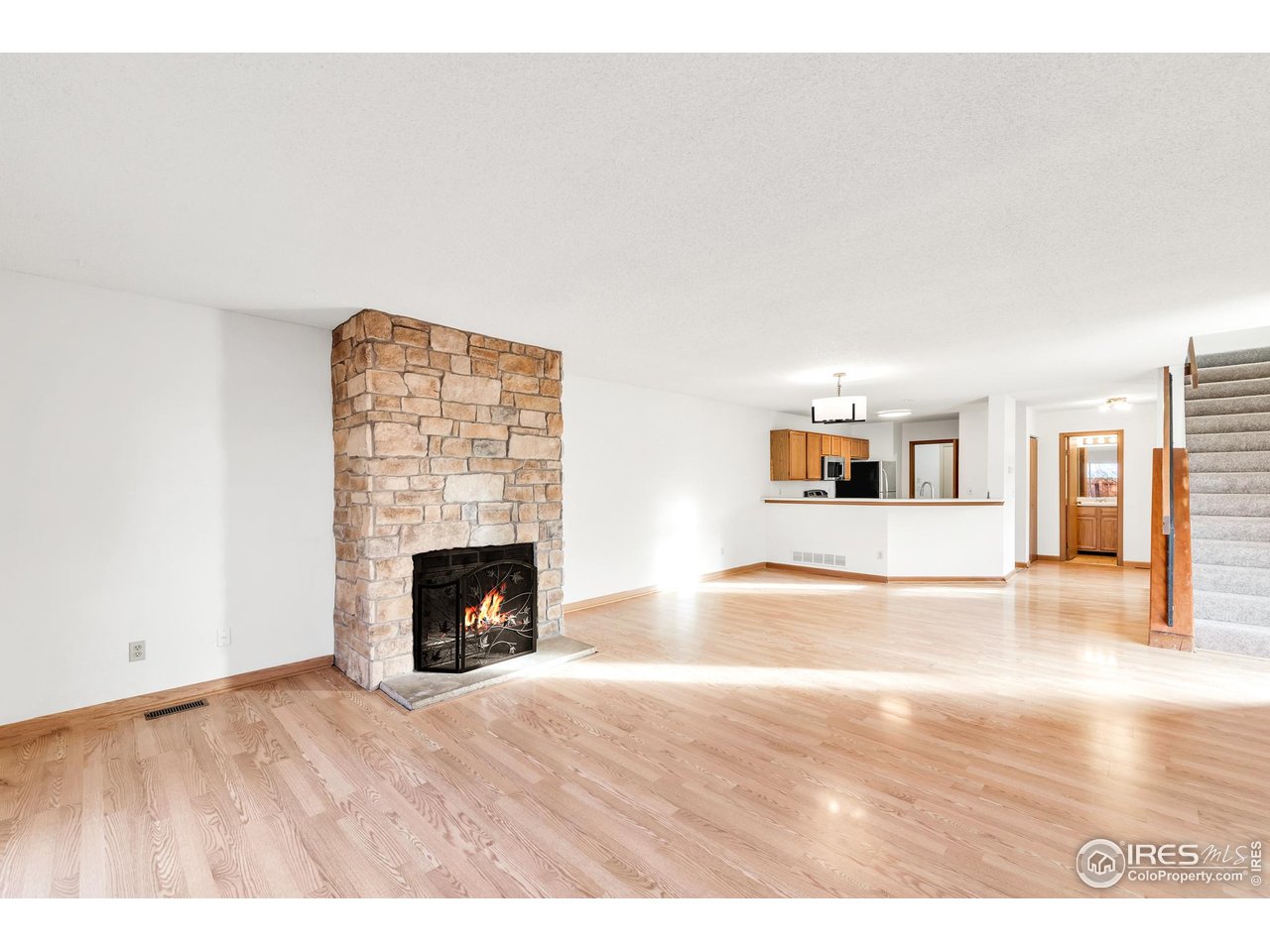 7476 E Arkansas Ave 35-10