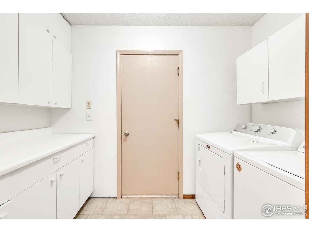 7476 E Arkansas Ave 35-10