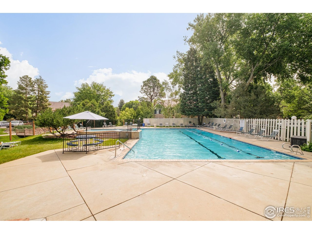 4887 White Rock Cir F