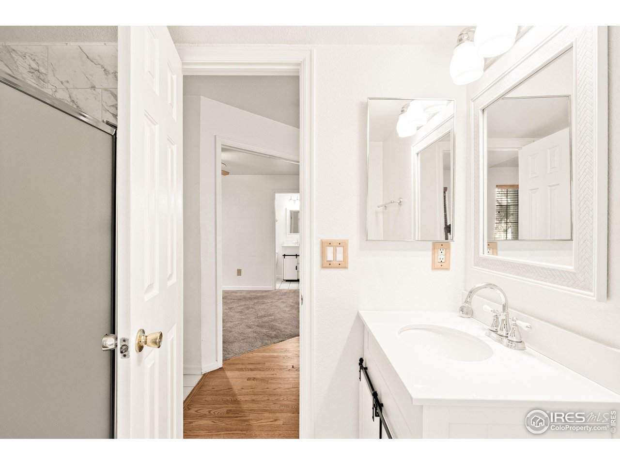 4819 White Rock Cir C