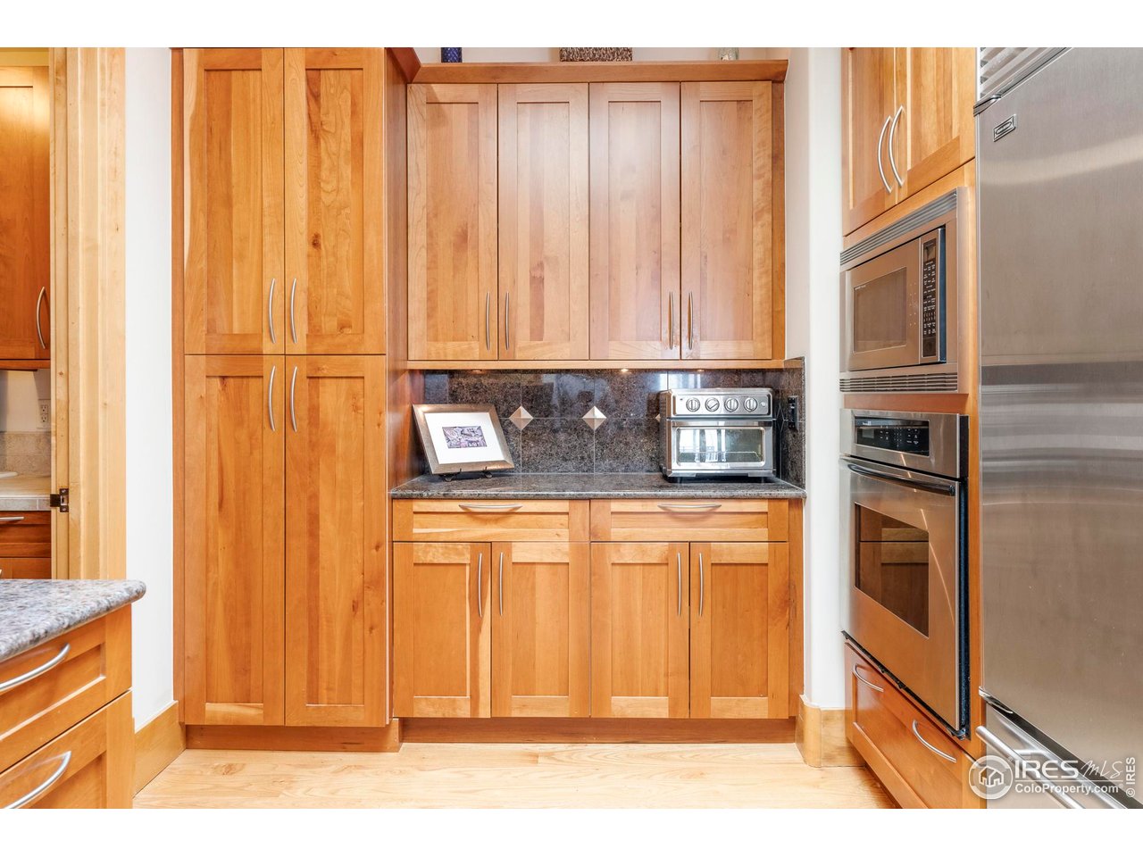 1301 Canyon Blvd 407