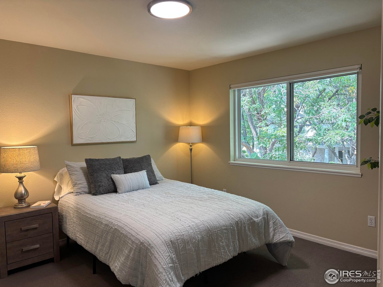 4892 Kings Ridge Blvd