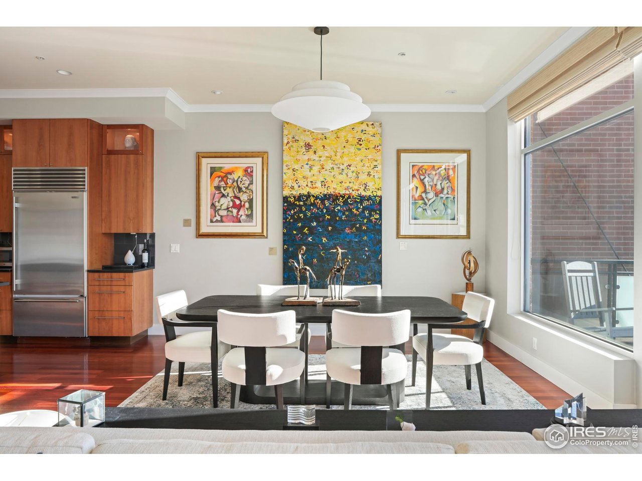 1155 Canyon Blvd 202