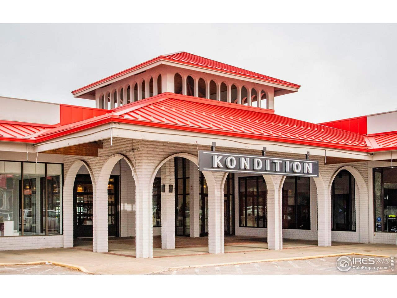 3301 Arapahoe Ave 219