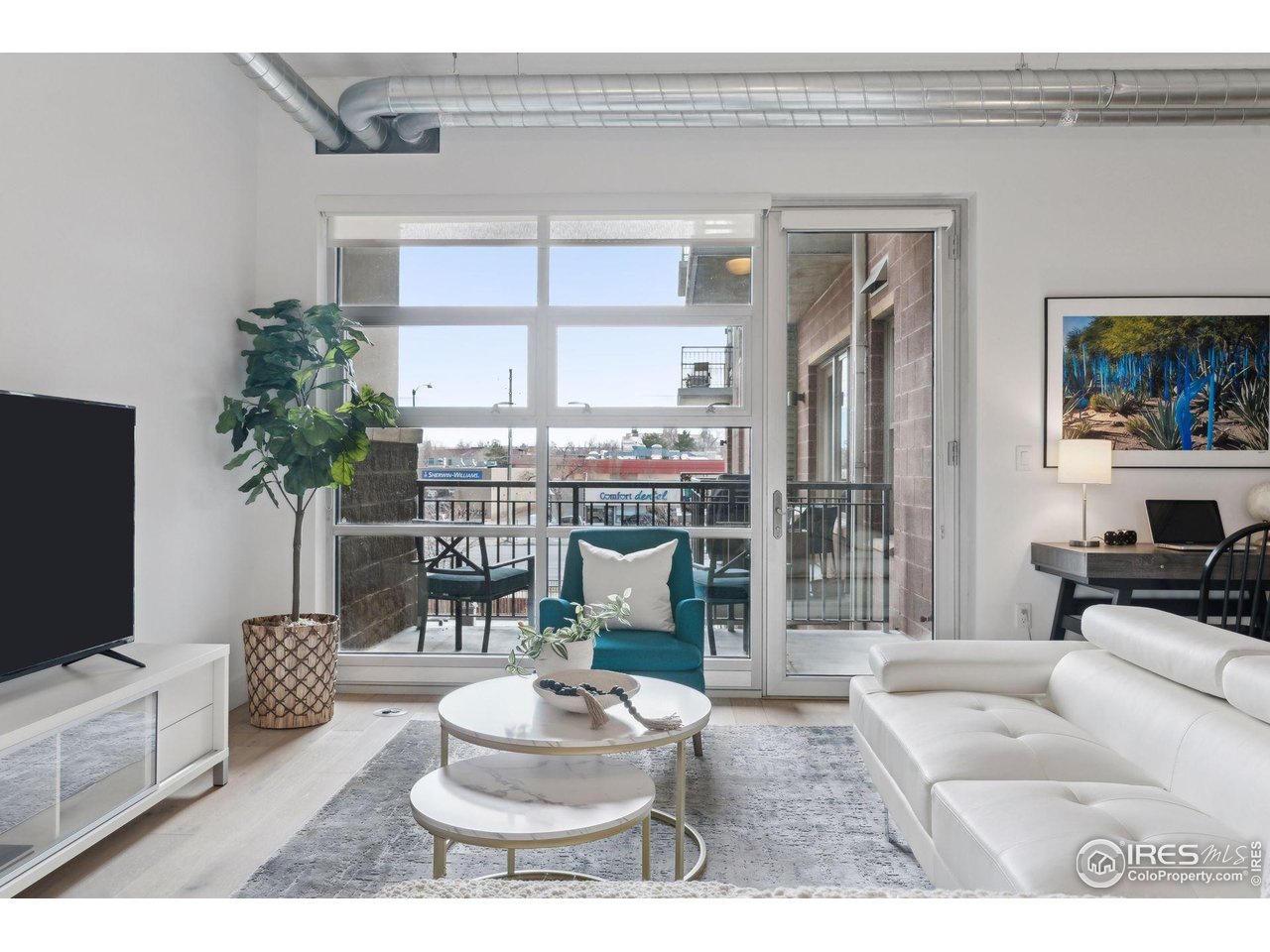 3301 Arapahoe Ave 219