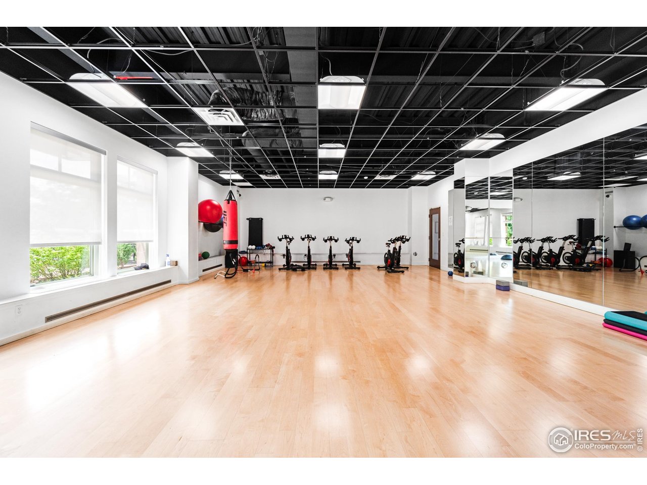 3301 Arapahoe Ave 219