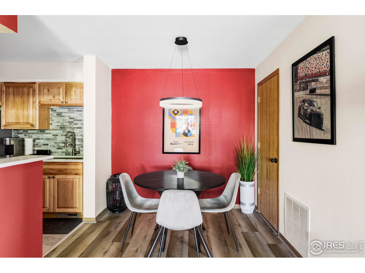 4660 White Rock Cir 5