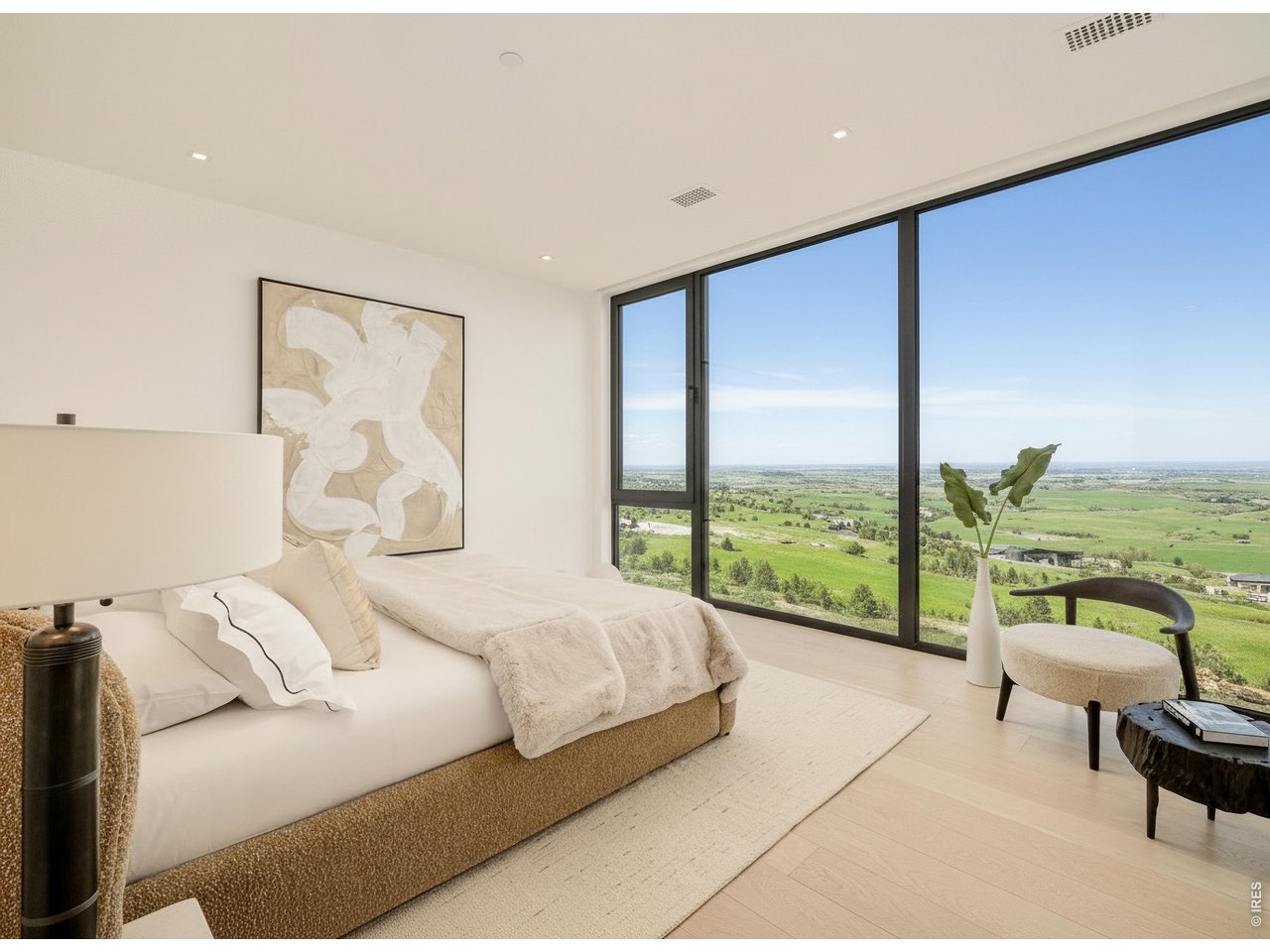 9631 Mountain Ridge Pl