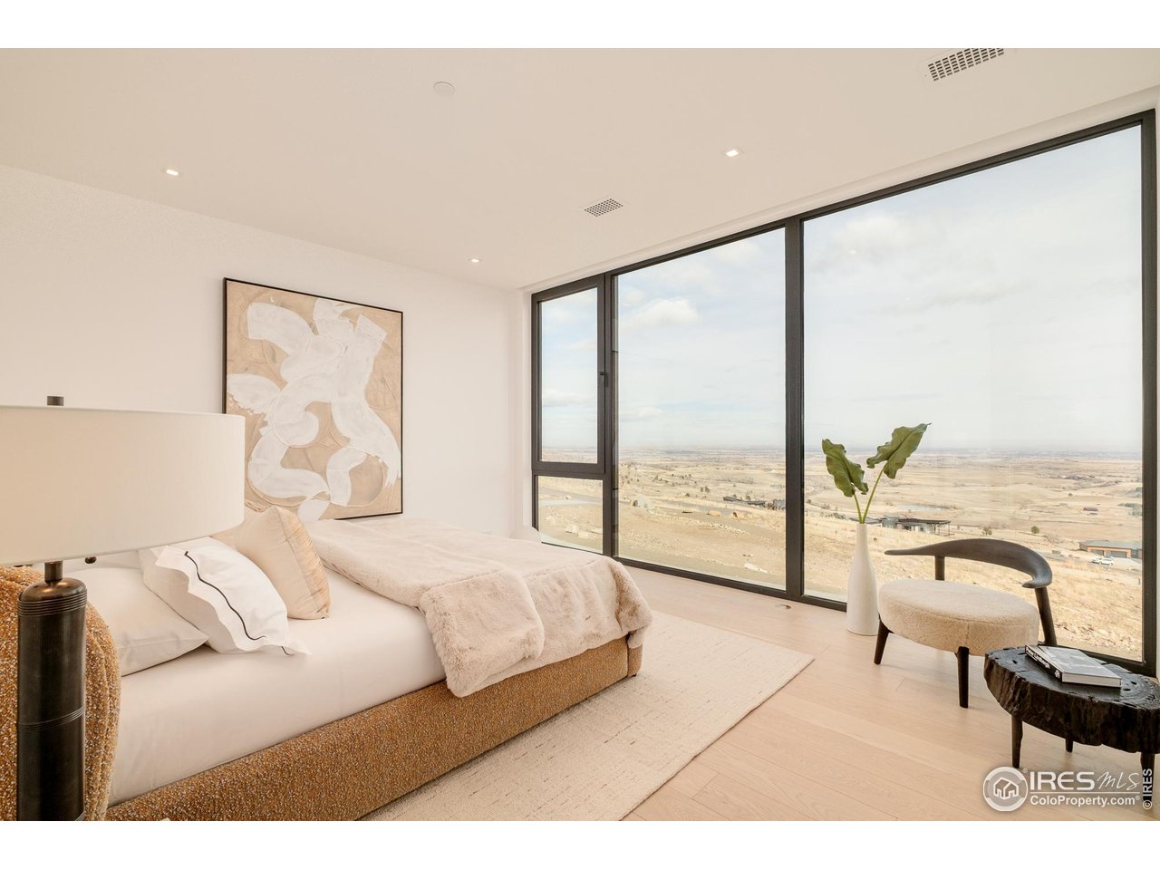 9631 Mountain Ridge Pl