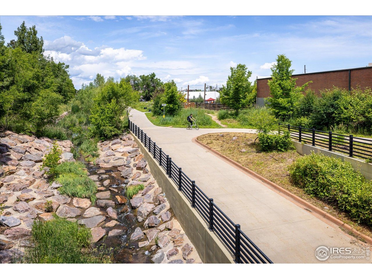 2707 Valmont Rd 311A