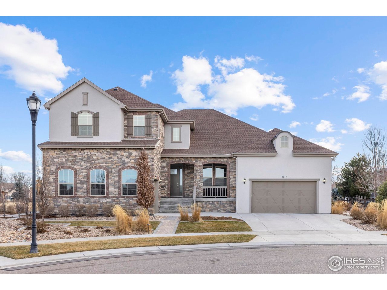 2232 Sedgwick Ct
