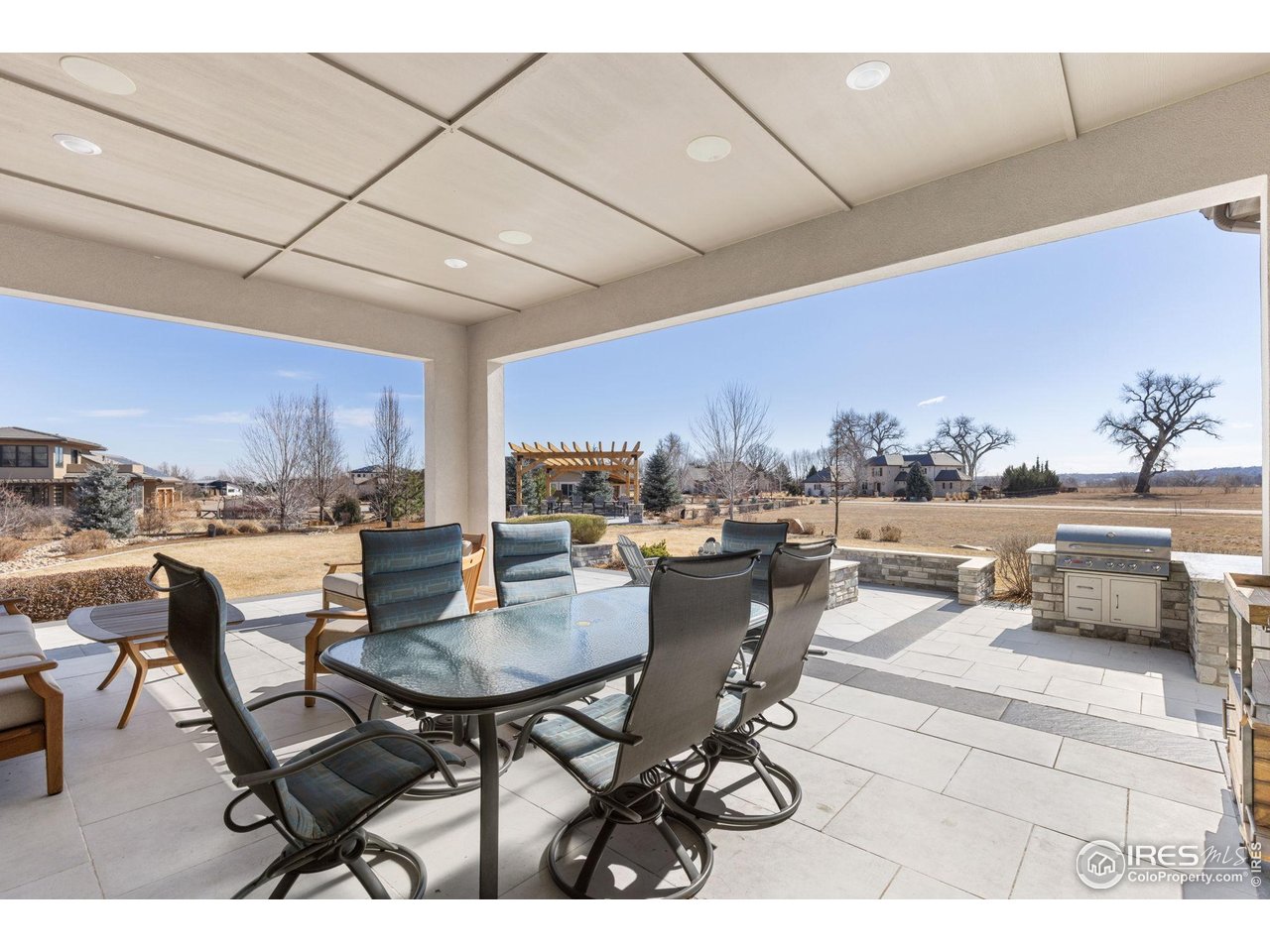 2232 Sedgwick Ct