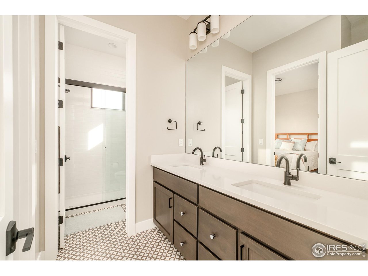 523 Nesting Eagles Way