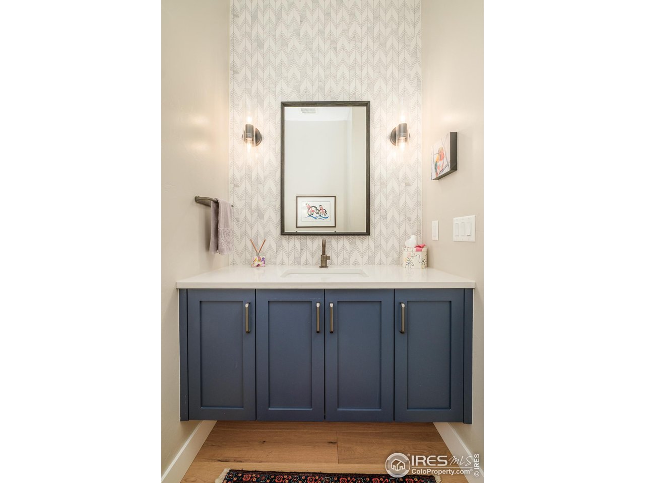 523 Nesting Eagles Way