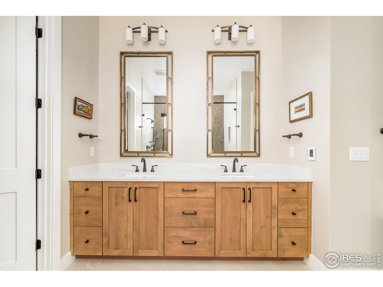 523 Nesting Eagles Way