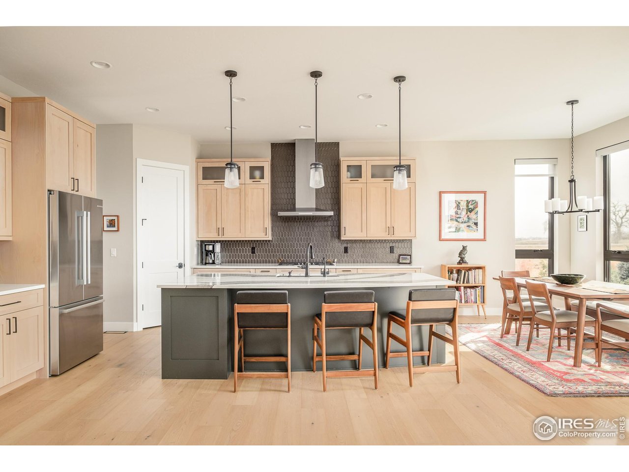 523 Nesting Eagles Way