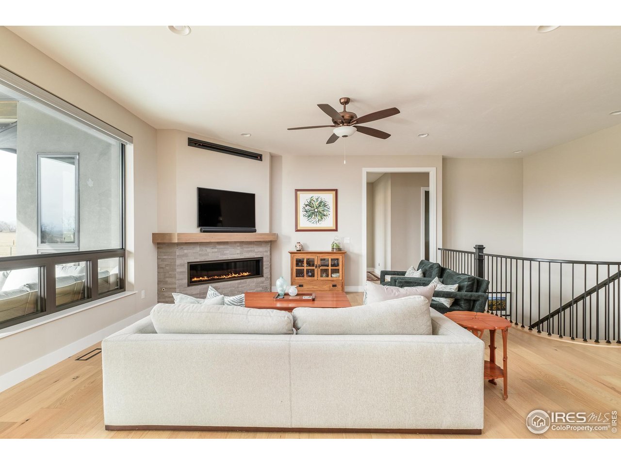 523 Nesting Eagles Way