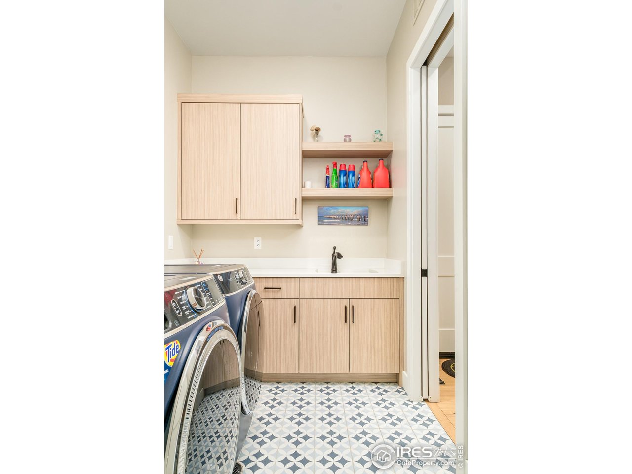 523 Nesting Eagles Way