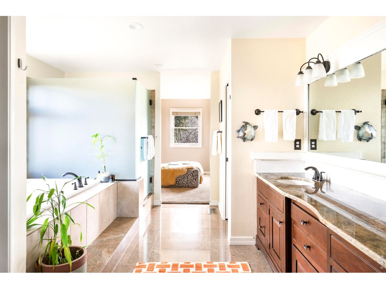 8403 Brittany Pl