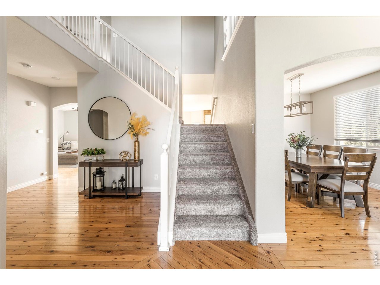 1812 Primrose Pl