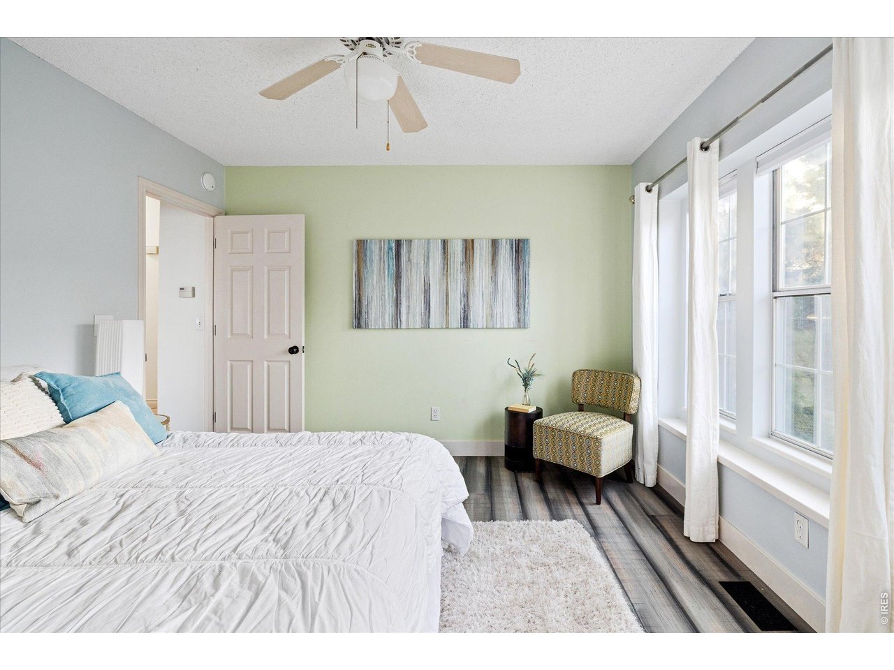 3823 Paseo Del Prado