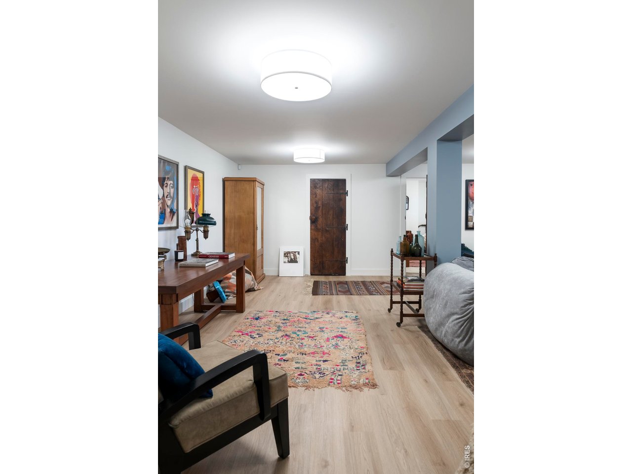 1050 Pine Gold Hill St