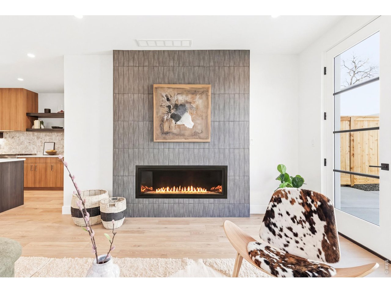 857 Eudora St