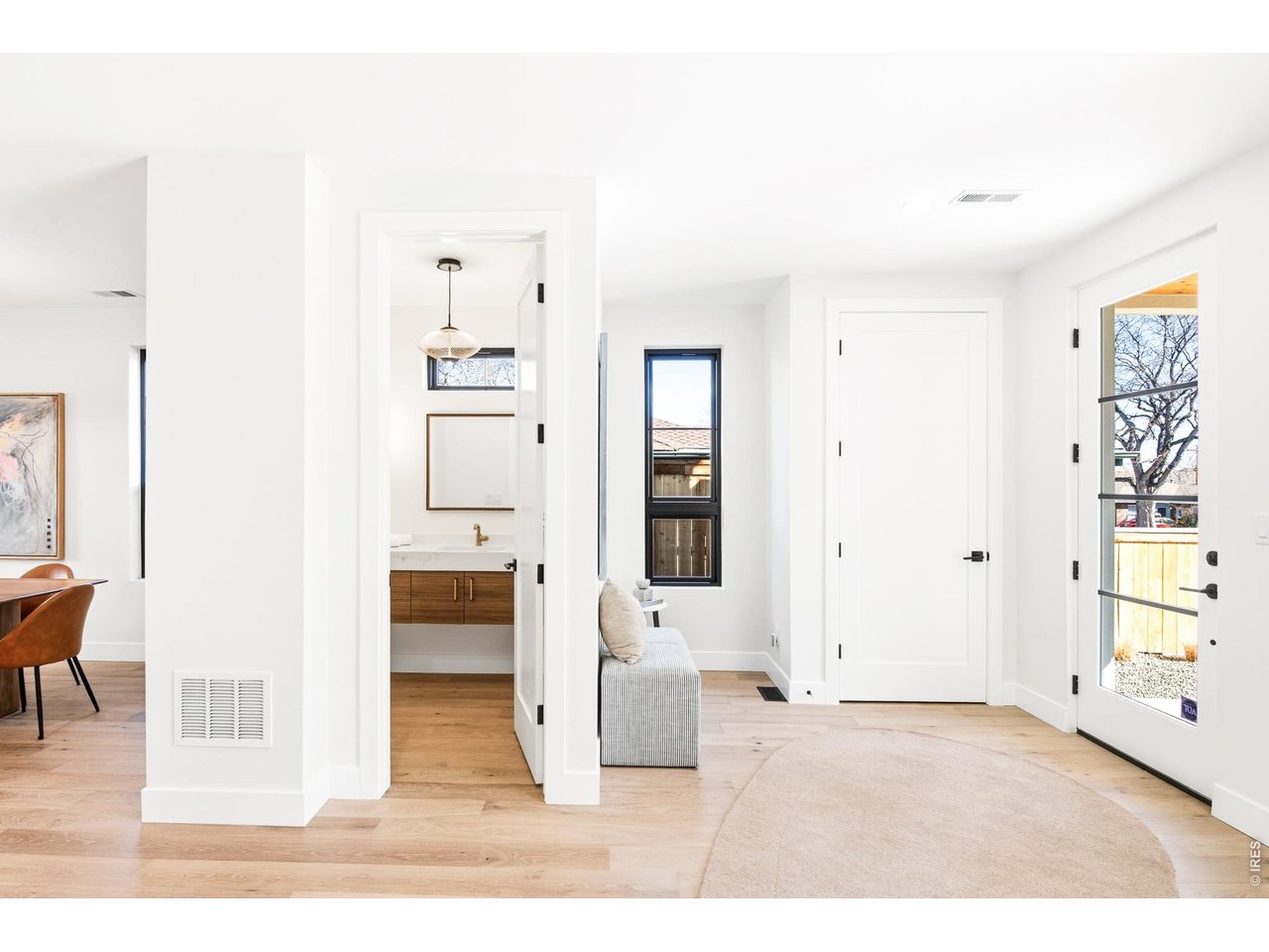 857 Eudora St