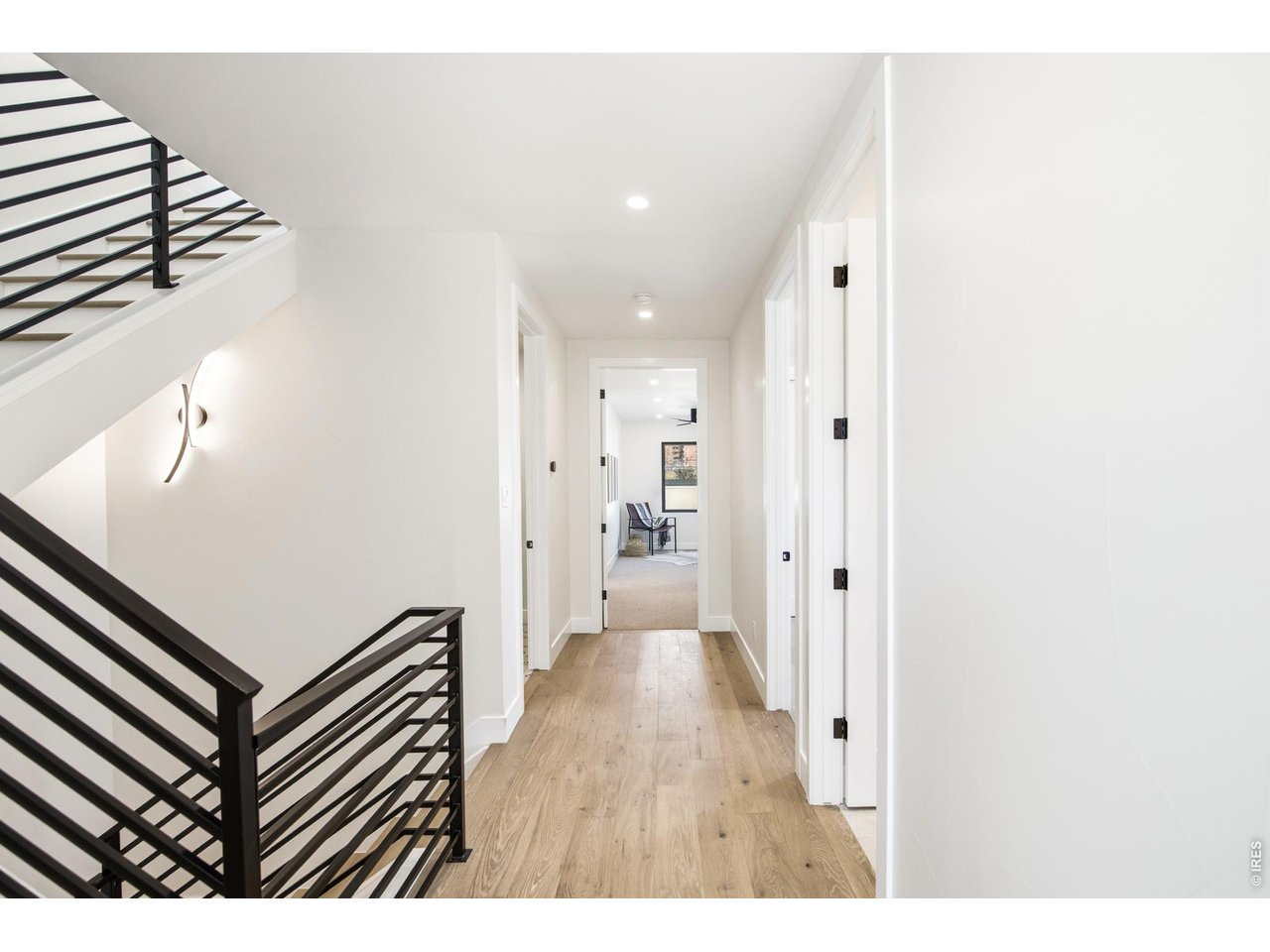 857 Eudora St