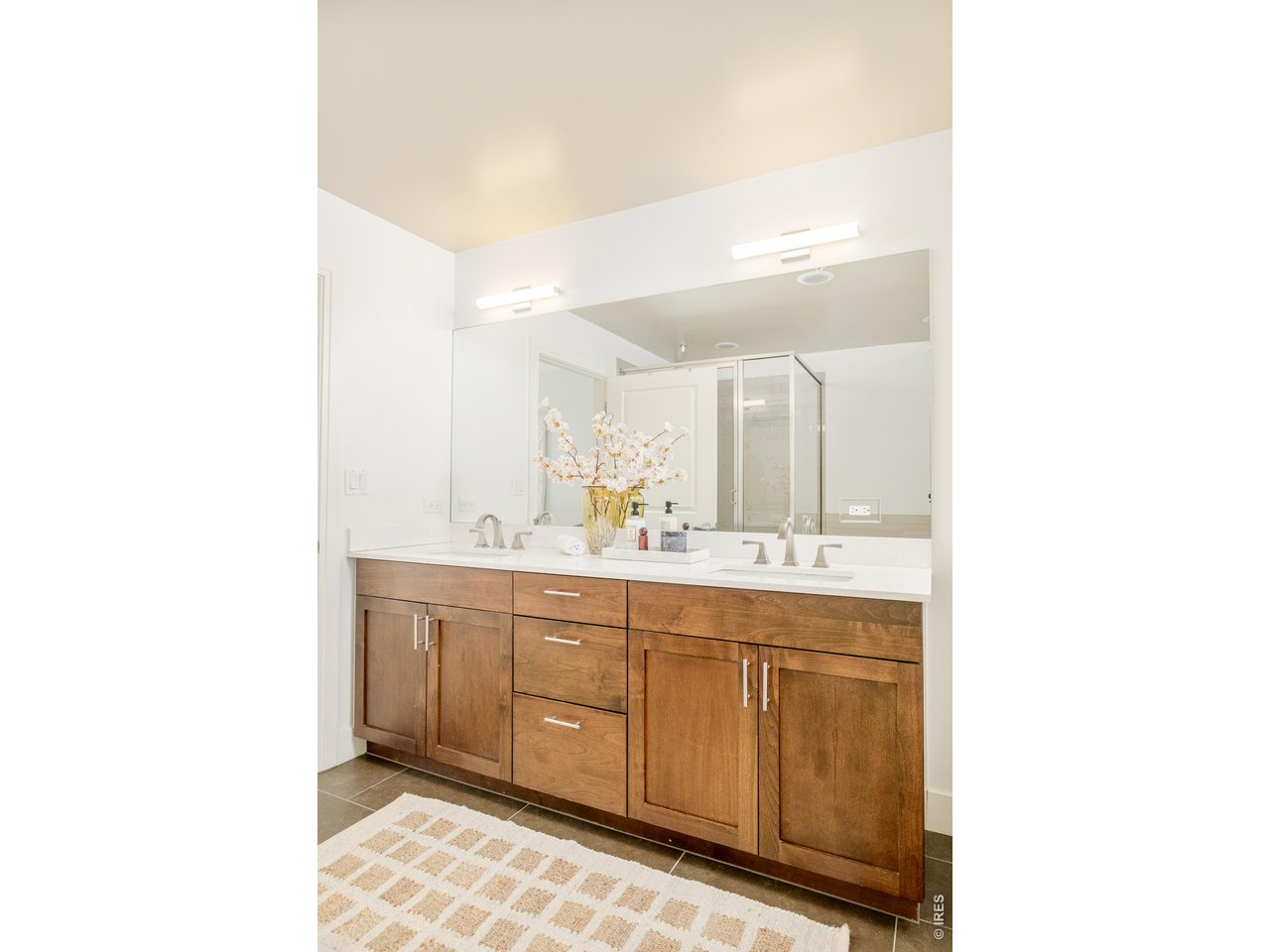 3301 Arapahoe Ave 221