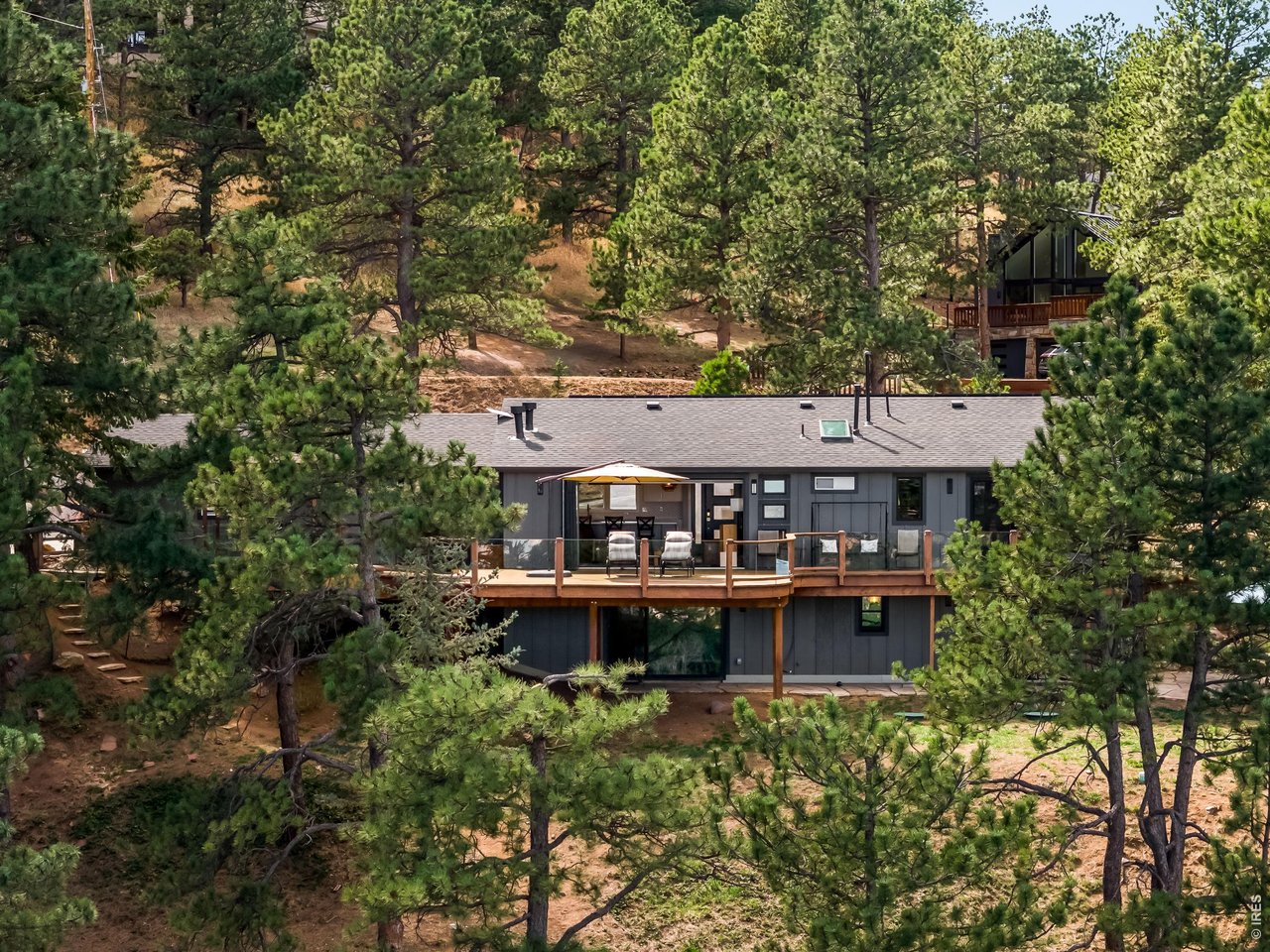 227 Balsam Ln